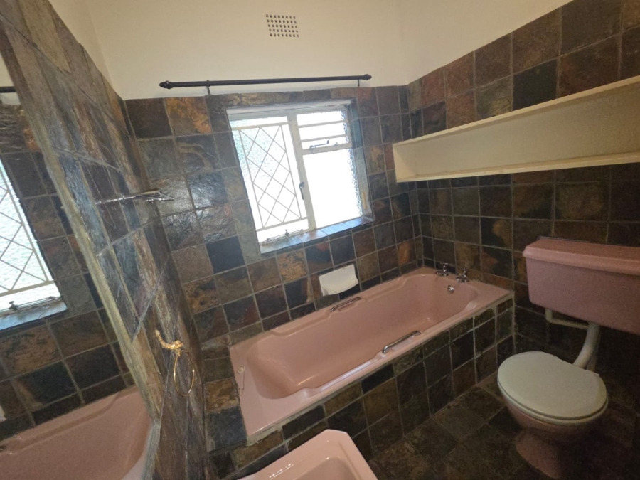 5 Bedroom Property for Sale in Westdene Free State